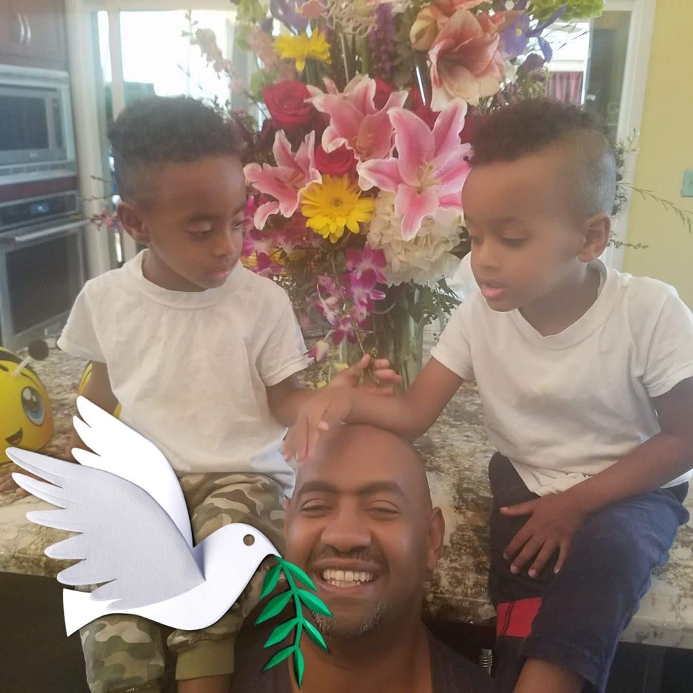 Meet your Posher, Selam